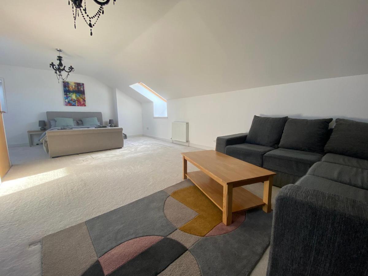 The Duplex Nairn- Spacious 3 Bedroom With Sunny Balcony Eksteriør bilde