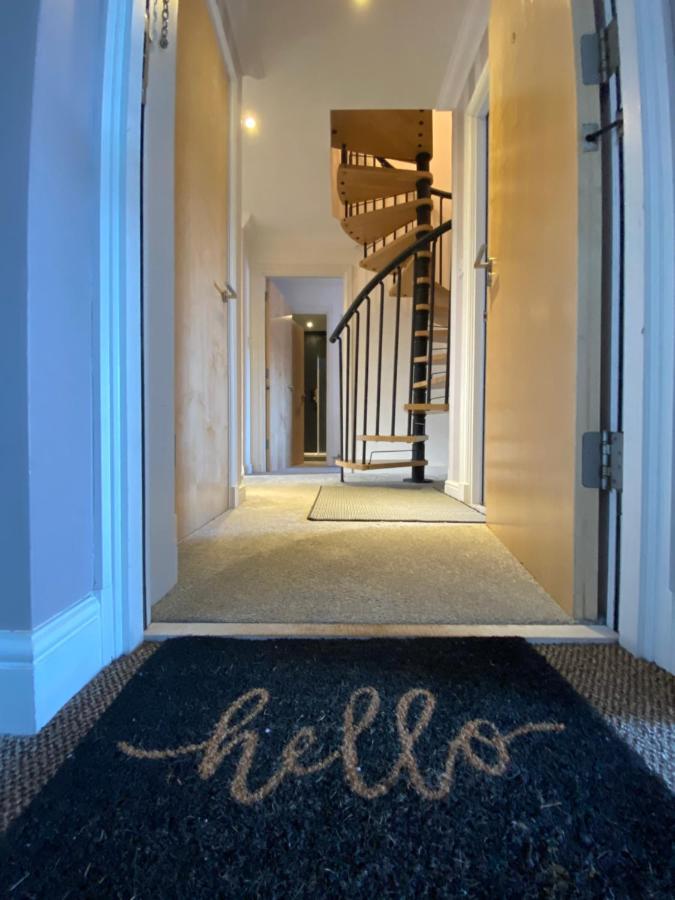 The Duplex Nairn- Spacious 3 Bedroom With Sunny Balcony Eksteriør bilde