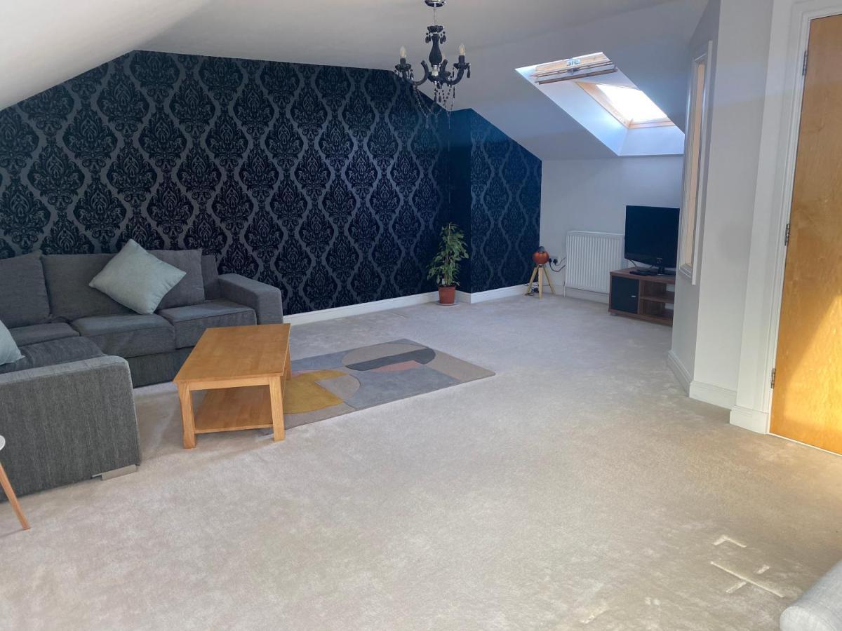 The Duplex Nairn- Spacious 3 Bedroom With Sunny Balcony Eksteriør bilde